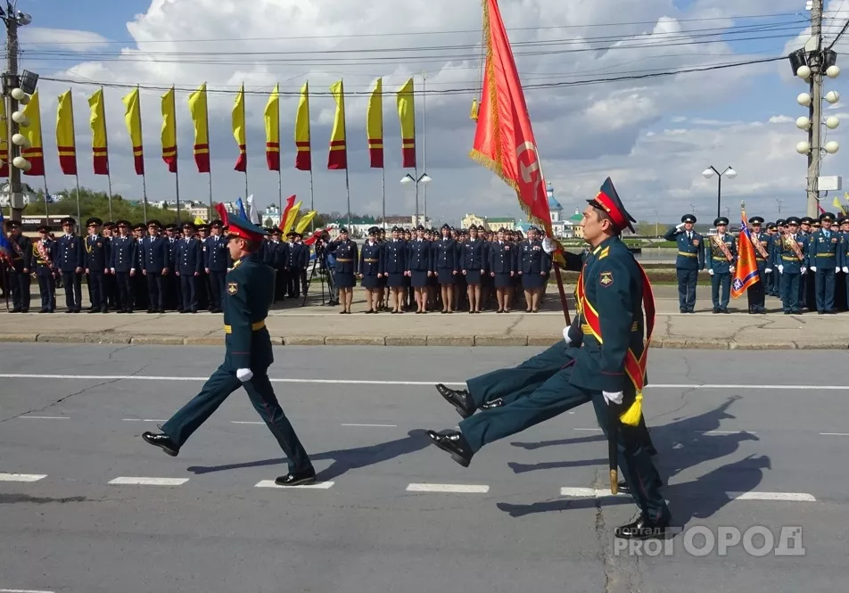 Фото к статье: Николаев подписал распоряжение о проведении Парада Победы в Чебоксарах