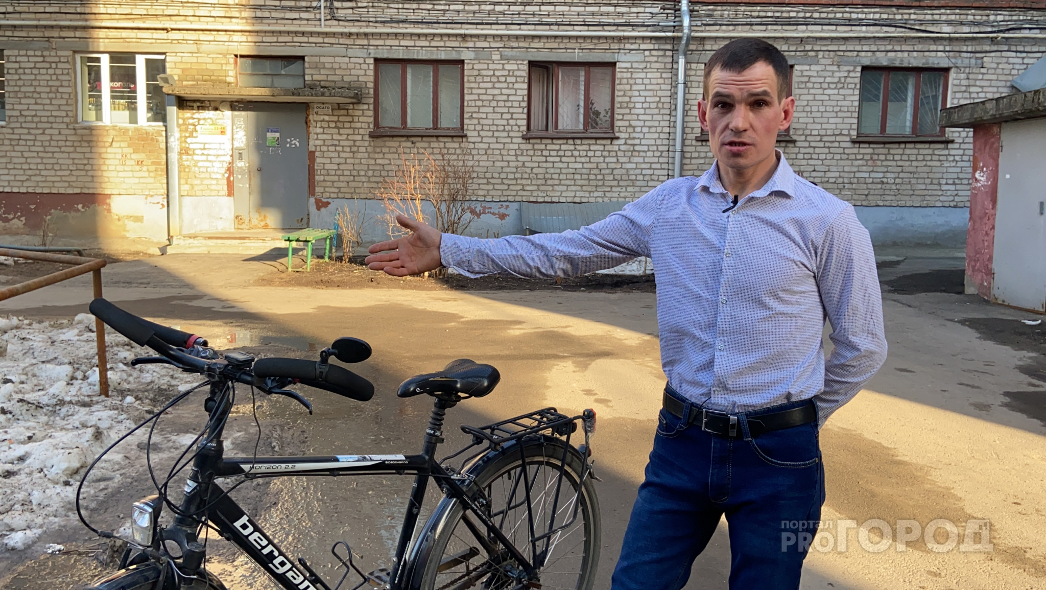 Чебоксарец работает на заводе и ездит в отпуск в Крым на велосипеде: "Все деньги уходят на ипотеку и квартплату"
