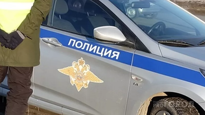 Фото к статье: Лишенный водительских прав мужчина угнал ГАЗель и устроил ДТП на трассе
