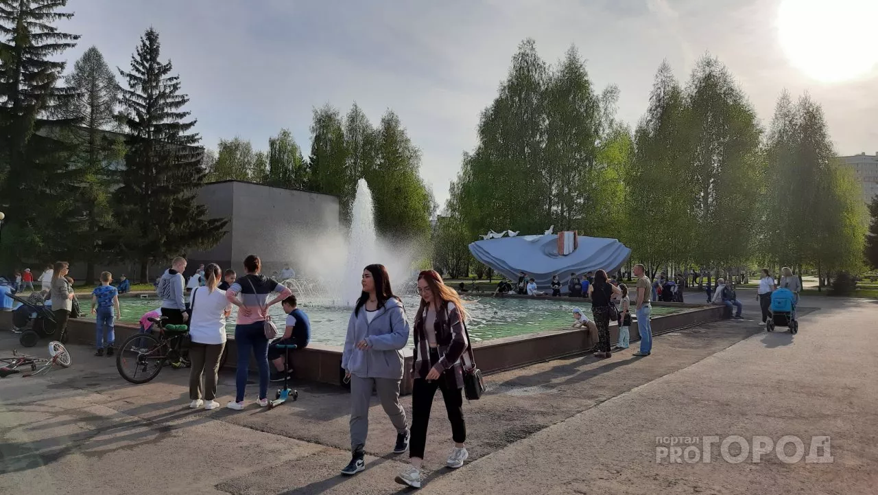 Фото к статье: В Новочебоксарске открыли фонтан за 20 млн рублей: "Тут была чаша, которая заполнялась дождевой водой"