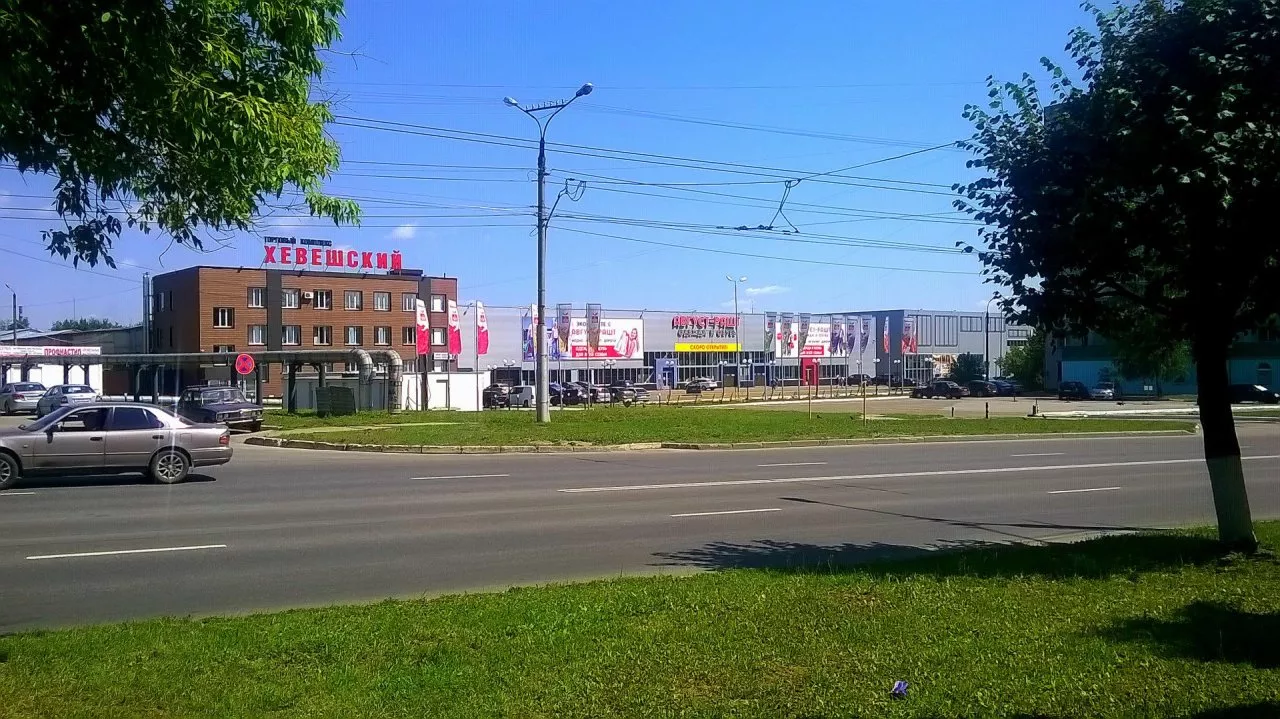 Фото к статье: На Хевешском рынке нашли партию контрафактных сигарет