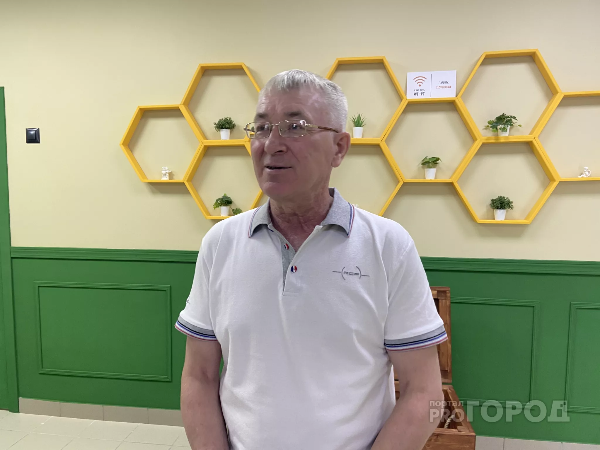 Фото к статье: "На чувашской эстраде богачом не станешь": певец Сергей Павлов о бизнесе, слабой заполняемости залов и конкуренции