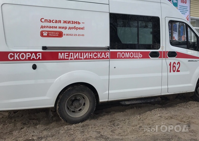 В Новочебоксарске из окна четвертого этажа выпал двухлетний ребенок