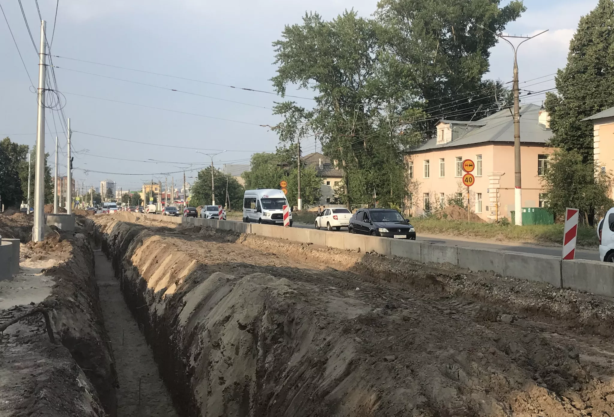 Фото к статье: Гражданскую улицу продолжают реконструировать: на выходных перекроют новый участок дороги