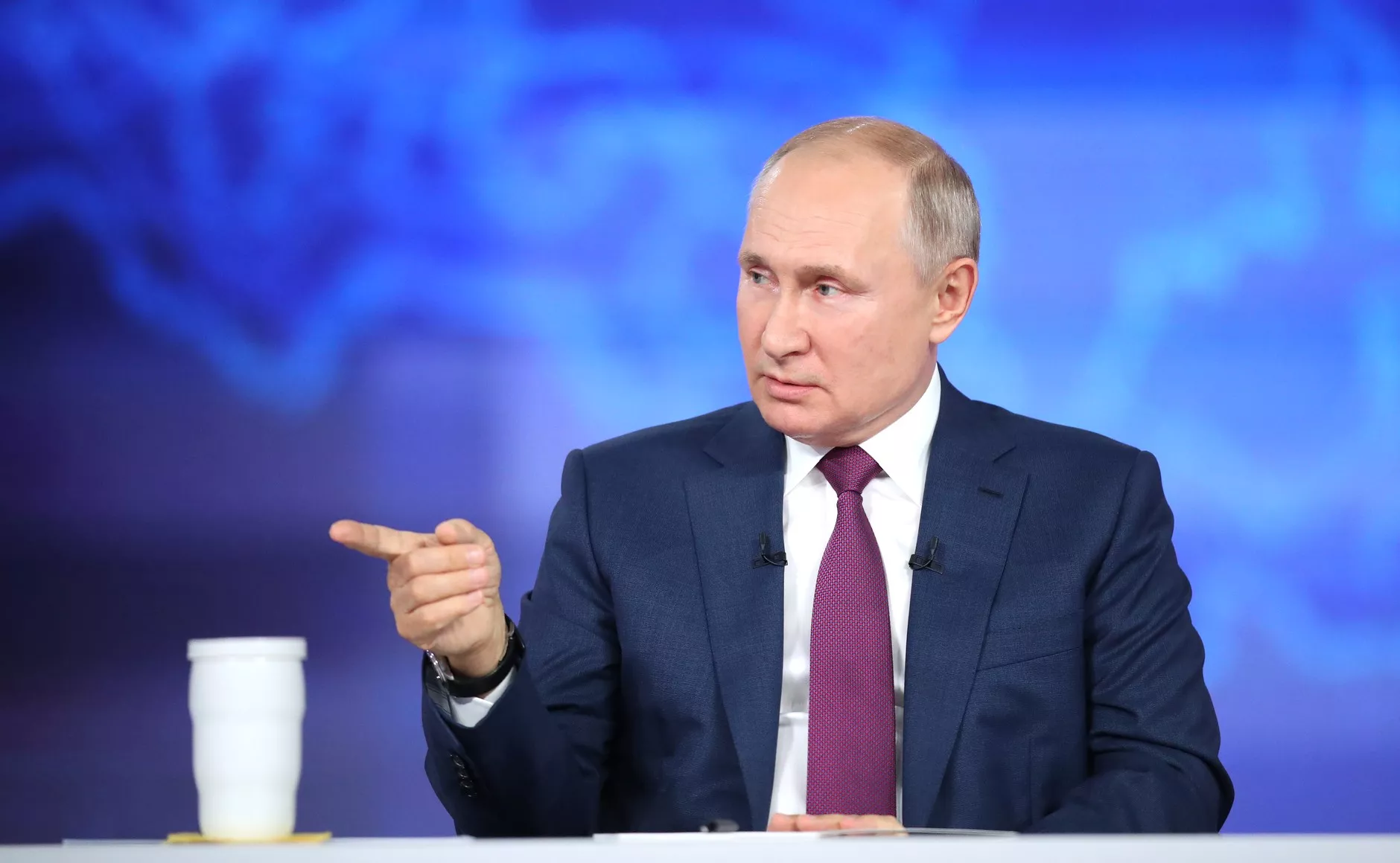 Фото к статье: Путин подписал указ о денежной помощи в 10 тысяч рублей для некоторых семей и обозначил сроки выплаты