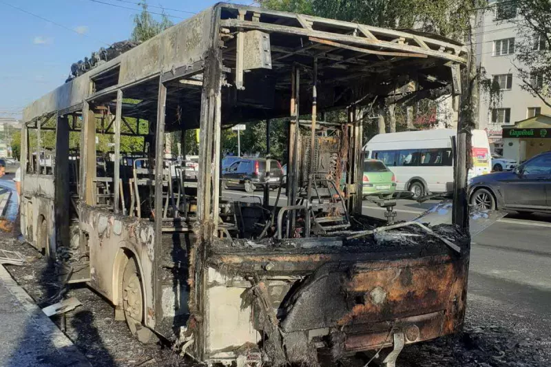 Фото к статье: Стала известна предварительная причина возгорания автобуса, который выгорел дотла