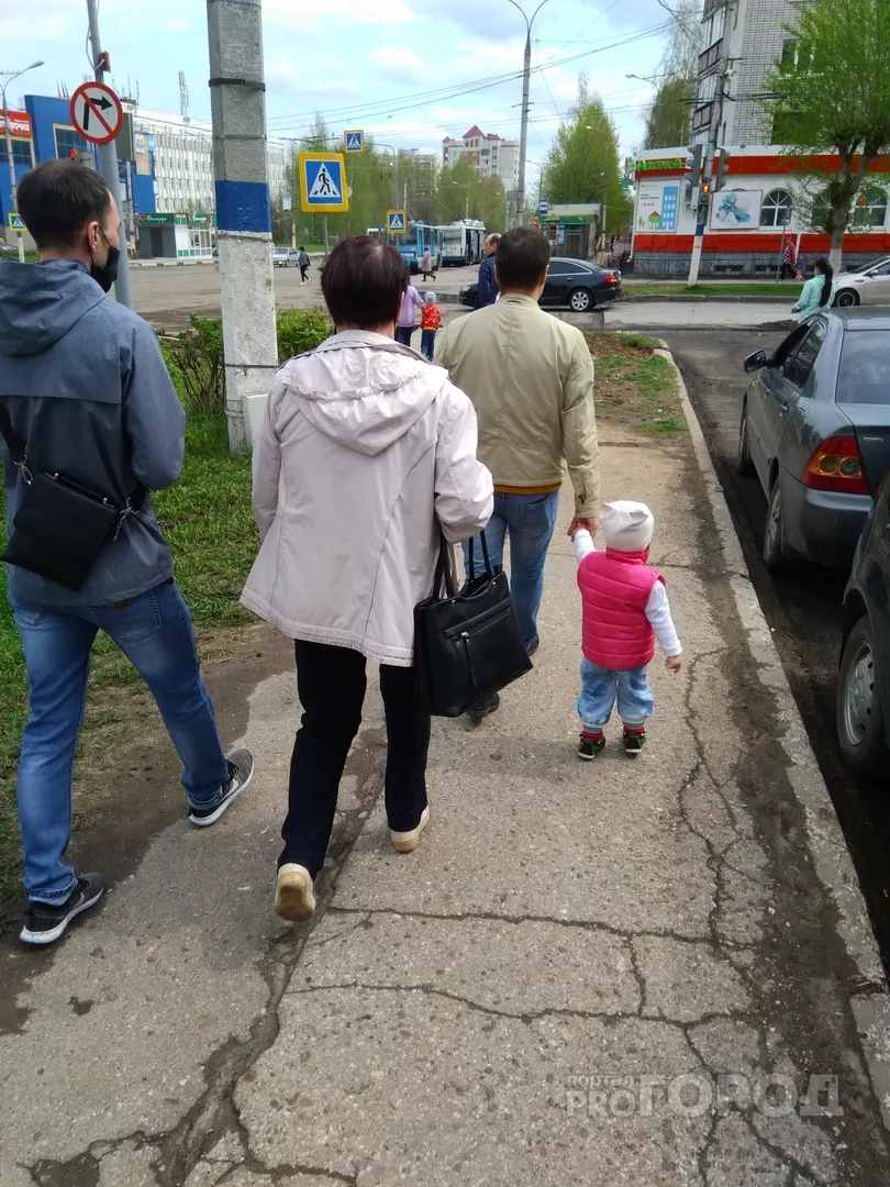 Фото к статье: В Чувашии власти разрешат тратить материнский капитал на покупку машины