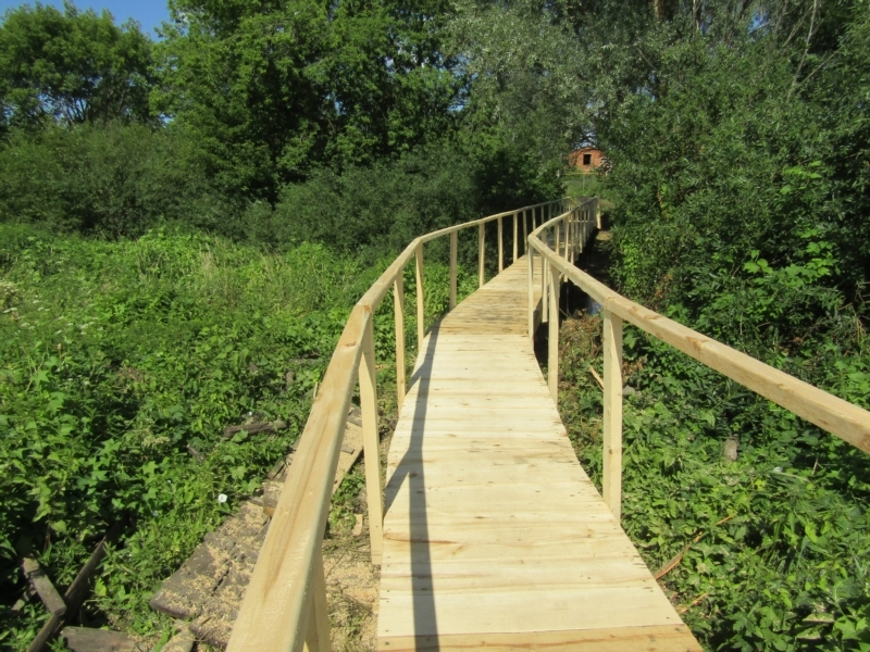 В Чувашии чиновники собрали деньги с сельчан и построили деревянный мост за полмиллиона рублей