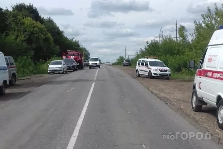 Фото к статье: В Канаше полиция и Росгвардия оцепили полигон с мусором: "Говорят, нашли мину"