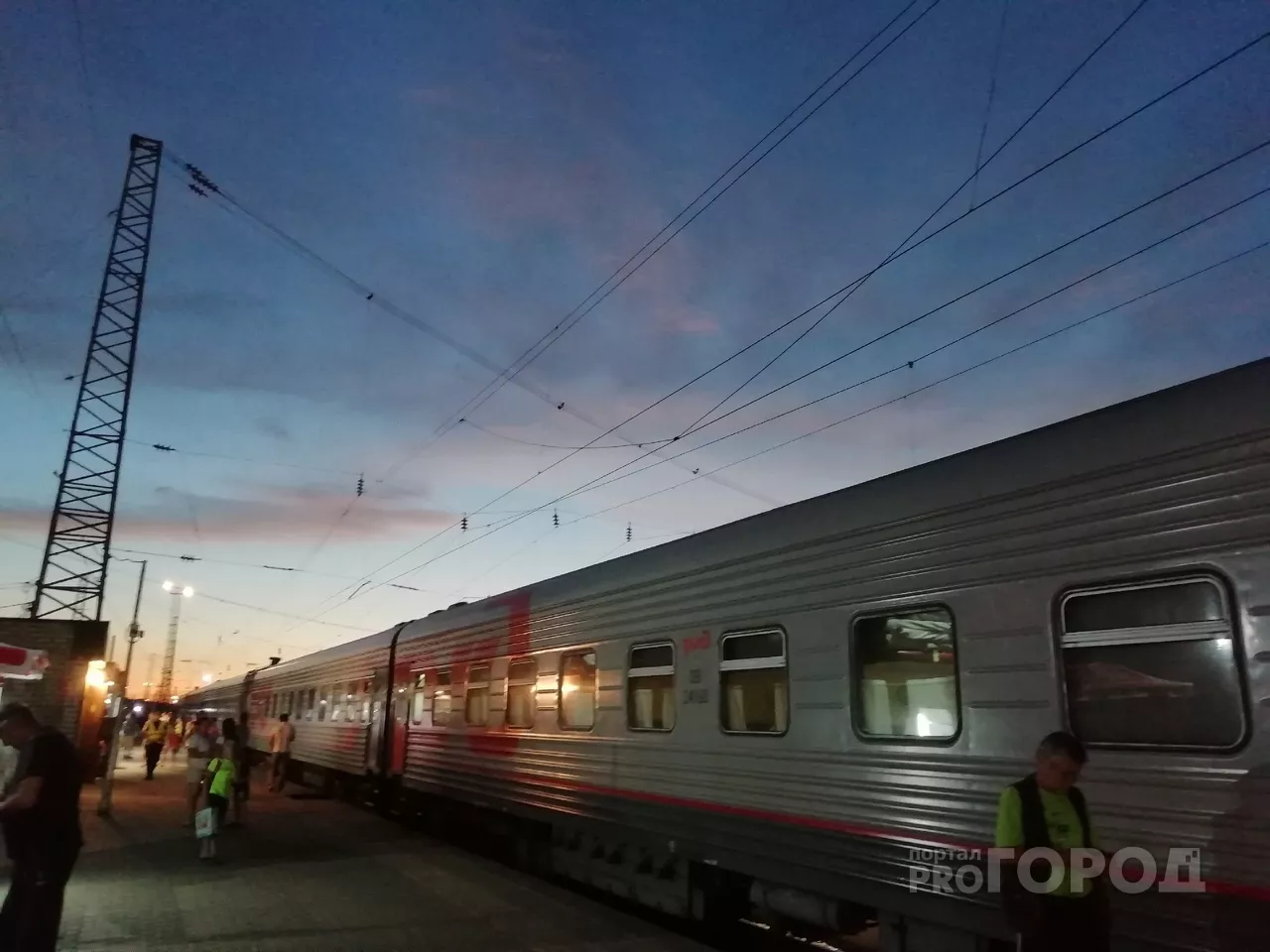 Фото к статье: Мужчину из Чувашии вышвырнули из поезда Москва - Чебоксары: он нарушил три статьи