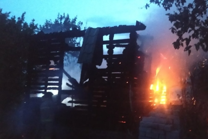 20-летний парень погиб во время пожара в чувашской глубинке