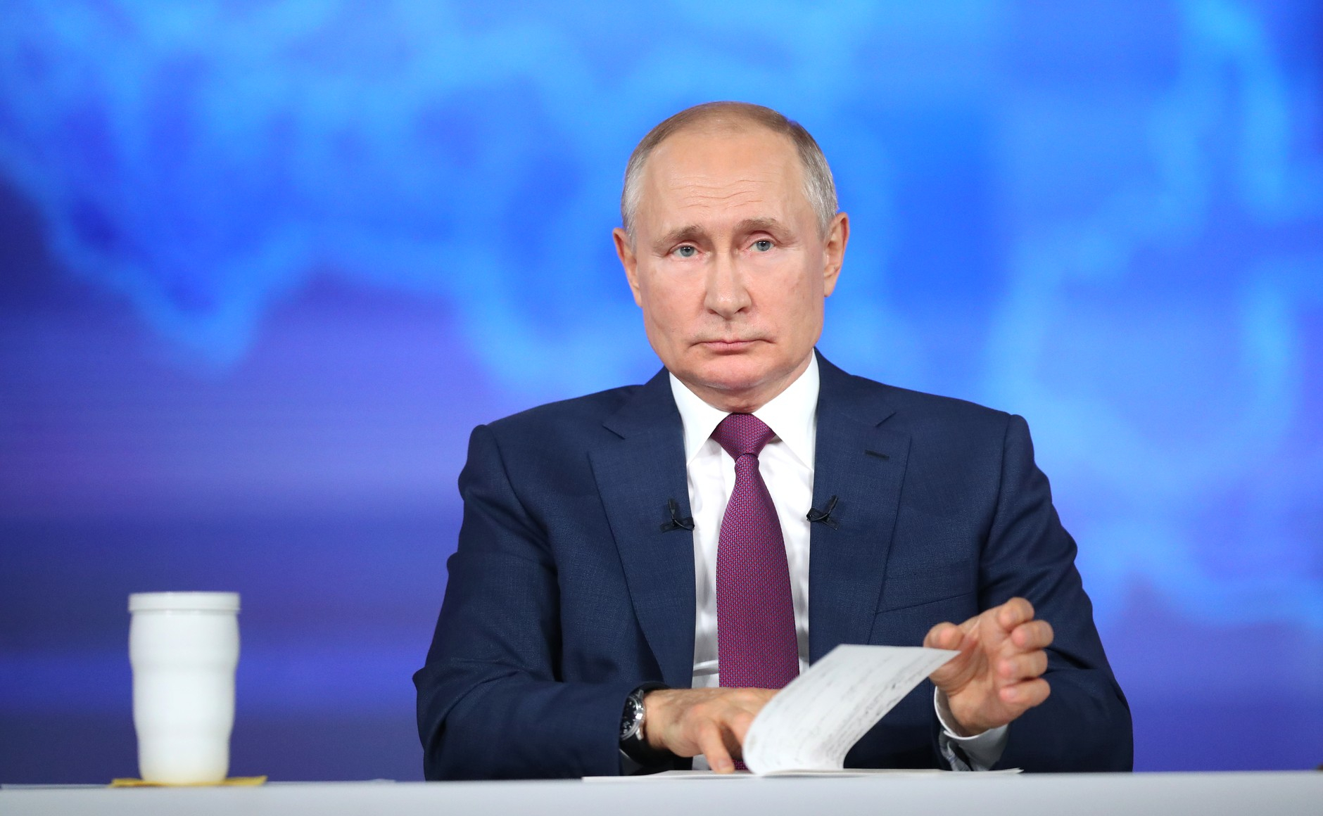 Путин предложил разово выплатить пенсионерам по 10 тысяч рублей