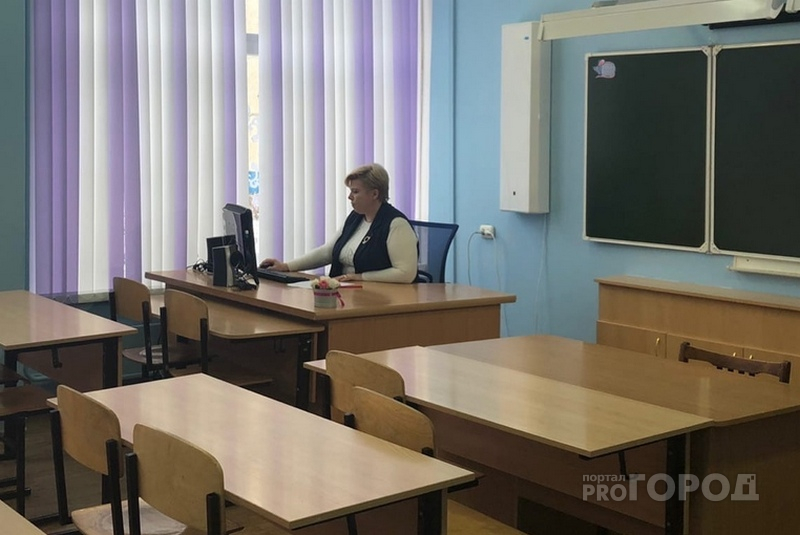 Девять учителей Чувашии попали в список лучших и получат по 200 тысяч рублей