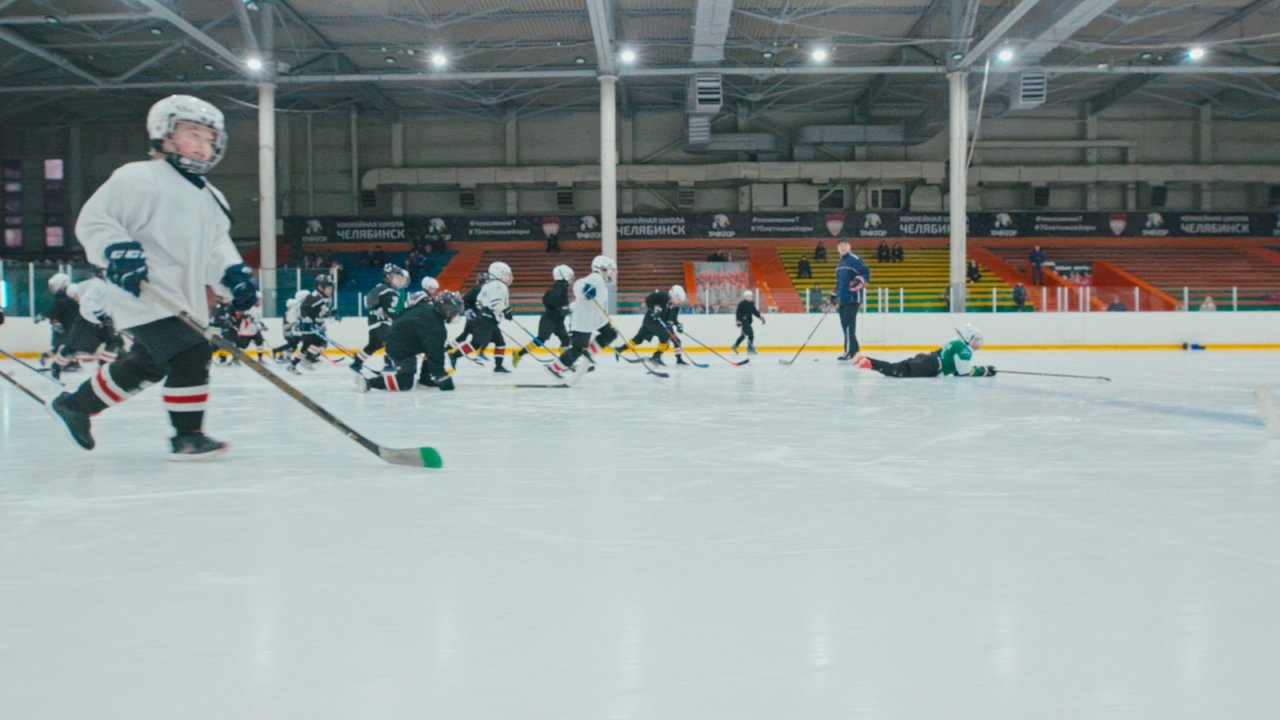 Документальный фильм о главном хоккейном противостоянии Урала покажут «КиноПоиск HD» и Wink