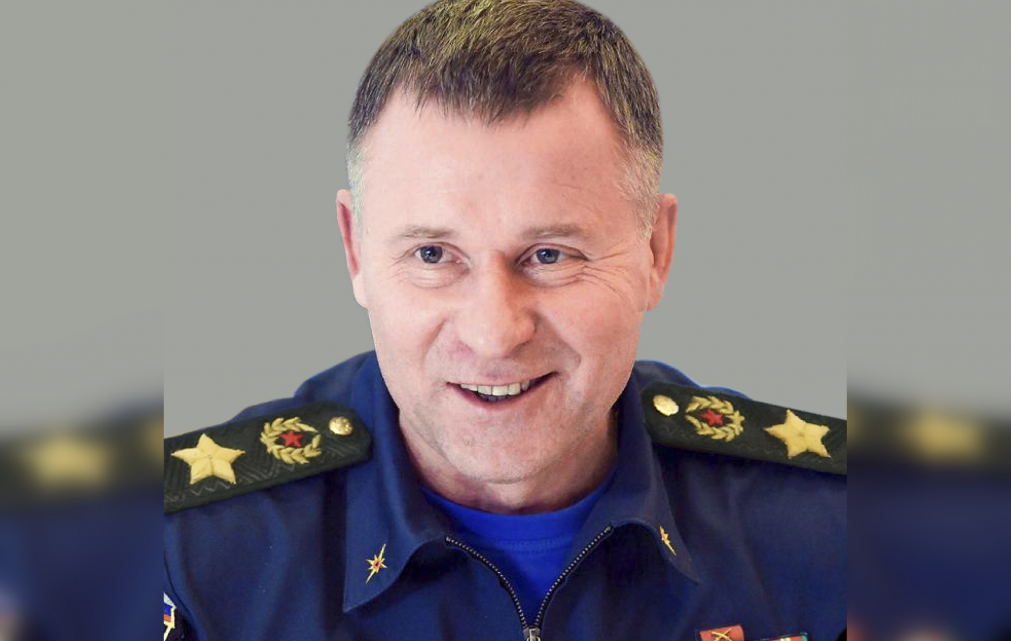 Путин присвоил звание Героя России погибшему при попытке спасти человека министру Зиничеву