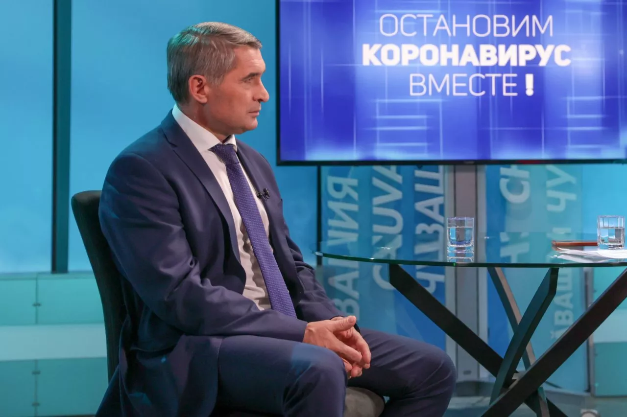 Фото к статье: В Чувашии ситуация с коронавирусом ухудшилась, Николаев ужесточил ограничения: "Это не наказание, а испытание"