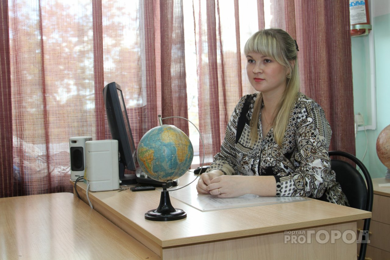 Топ вакансий учителей: обещают до 35 тысяч рублей