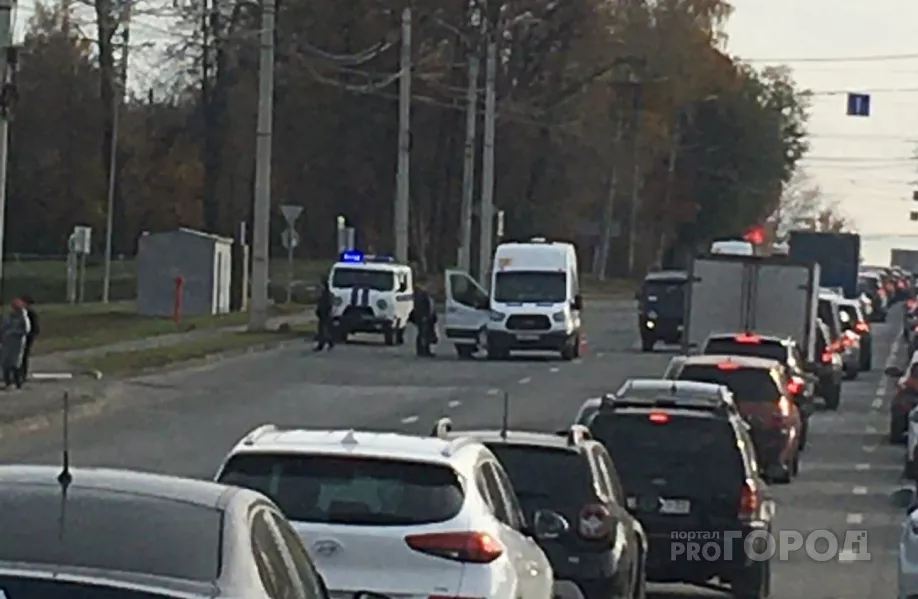 Фото к статье: Появились подробности о нападении девушки на водителя маршрутки в Чебоксарах