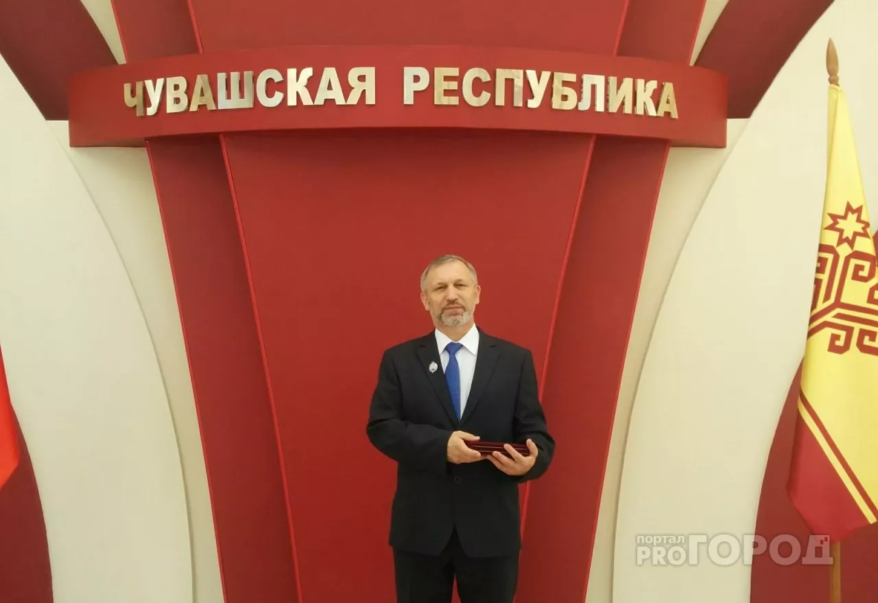 Фото к статье: «Не заставлять, а заинтересовать»: учительский подход оставил след в сердце ученика
