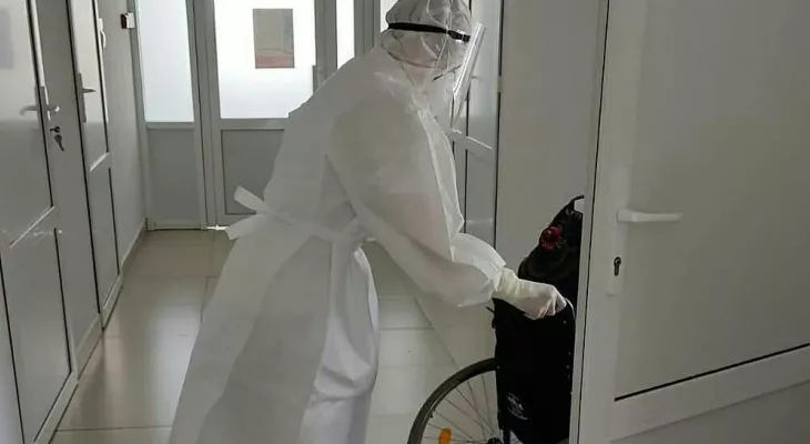 Фото к статье: Более ста пациентов в больницах Чувашии подключены к ИВЛ: для них собирают запасы кислорода