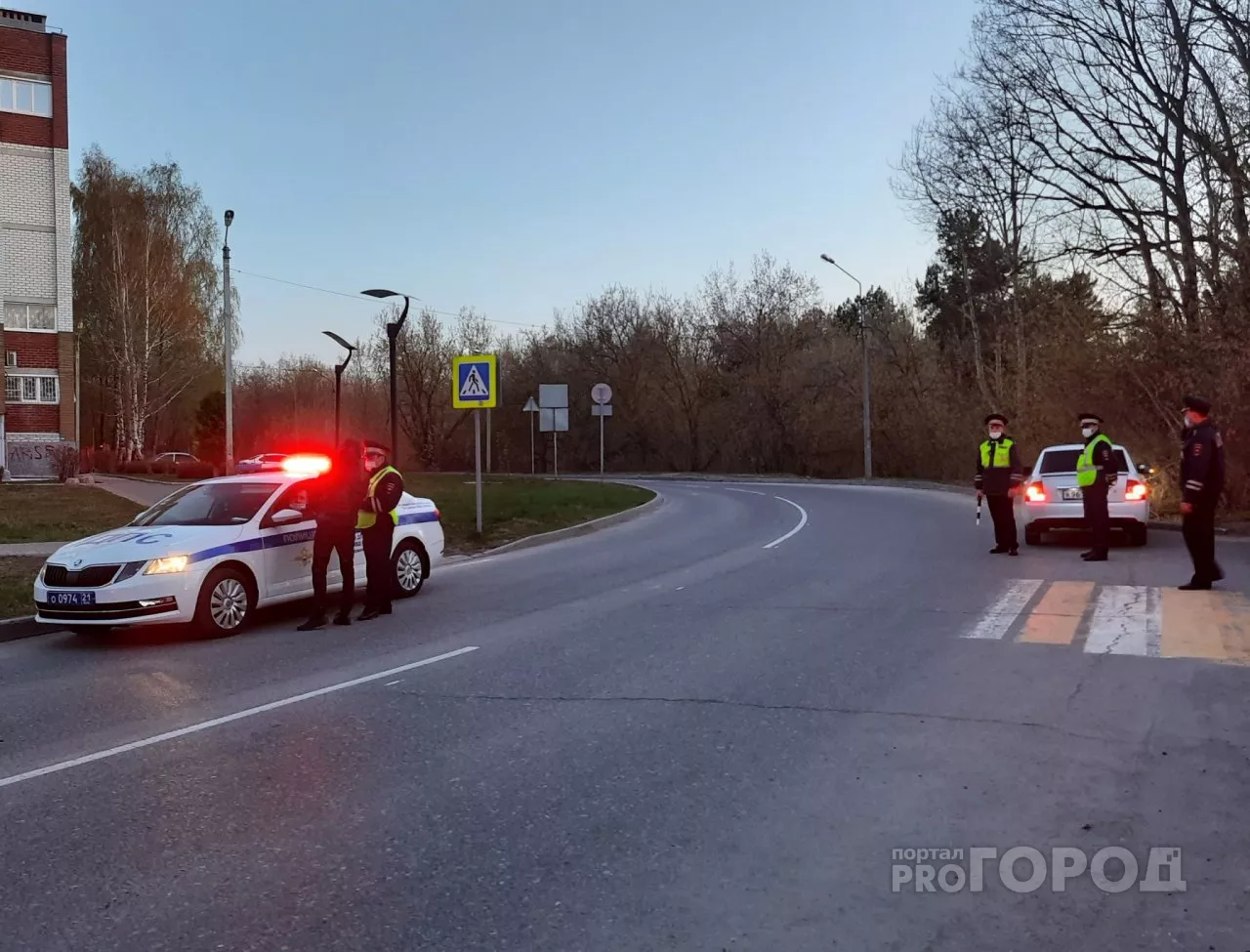 Фото к статье: В Чувашии устроят массовые рейды на дорогах с привлечением дружинников и активистов: каких нарушителей ищут