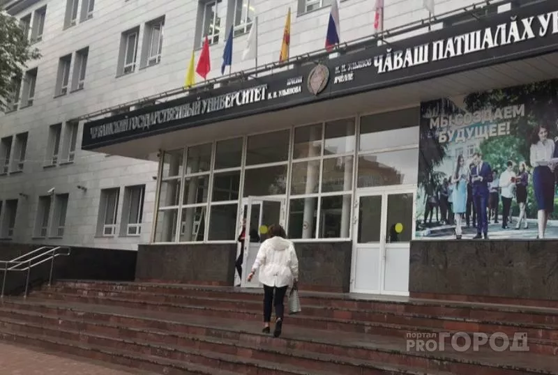 Фото к статье: Могут ли вузы ввести QR-коды: ответ Минобрнауки