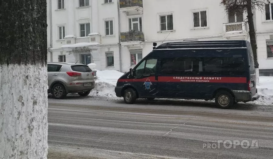 Фото к статье: В Чувашии осудили троих мужчин, которые похищали девушек и вымогали у них деньги под видом полицейских