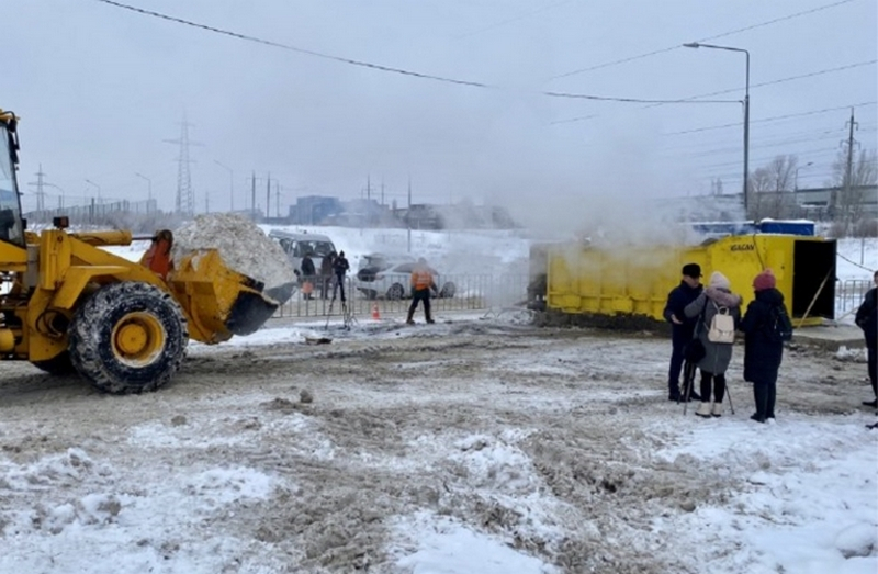 Власти Чебоксар признали, что снегоплавилка не справляется: "Она не решит проблему города"