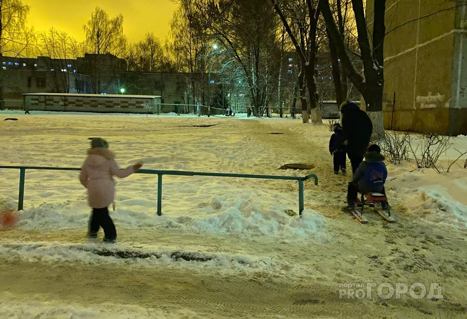 Фото к статье: Весной изменятся правила назначения детских пособий