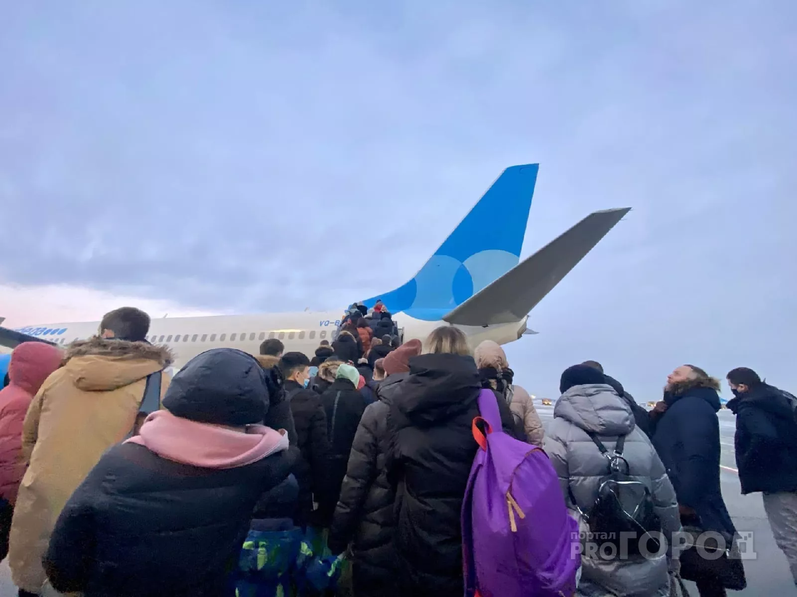 Фото к статье: Запрет на некоторые авиаперелеты продлили еще на неделю