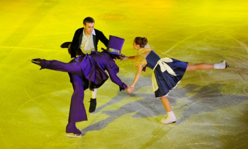 На Рождественской елке главы Чувашии показали шоу "Щелкунчик на льду" (Фото)