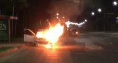 В Чебоксарах полыхает "Лада Гранта"