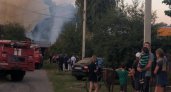 В Чебоксарском районе полыхает дом