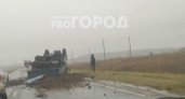 В Чебоксарском районе перевернулся грузовик с грунтом