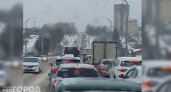 В Чебоксарах на Гагаринском мосту образовалась 900-метровая пробка