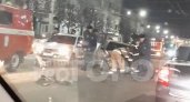 Авария в центре Чебоксар: столкнулись две легковушки