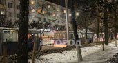 В центре Чебоксар встали троллейбусы