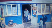 В Чувашии задержали мужчину, который расплачивался на рынке купюрой банка приколов