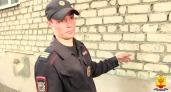 В Чувашии полицейский спас мужчину, который лежал на тлеющем матрасе почти без сознания