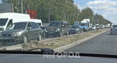 В Чебоксарах на Марпосадском шоссе образовалась пробка в несколько километров