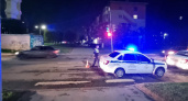 В Чебоксарах на пешеходном переходе сбили ребенка, который бежал на красный