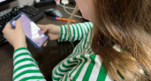 Таких видно в толпе: эти три привычки на работе выдают самых умных женщин
