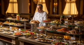 Повар египетского отеля раскрыл шокирующую правду о том, что происходит с вашей недоеденной едой со шведского стола