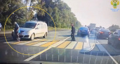 Появилось видео смертельного наезда "Лады" на пожилую дачницу в Чебоксарах 