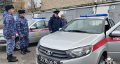 Обновили автопарк: сотрудникам Росгвардии двух городов Чувашии вручили новые служебные машины