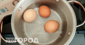 Хватит портить яйца: в какую воду класть, чтобы не было трещин и серого желтка – в холодную или горячую