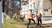 Тысяча чебоксарцев вышли на первый в этом году общегородской субботник