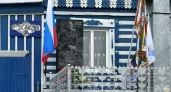 В Чувашии открыли мемориальную доску Герою России, который погиб в бою на СВО