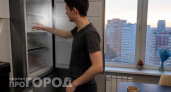 Хитрость с монетой в морозилке может спасти от отравления: что нужно сделать