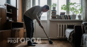 Убираю пыль без пылесоса уже много лет: просто беру носок и превращаю обычный веник в чудо-помощник
